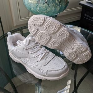 🎁 Tom's lace up sneakers W5